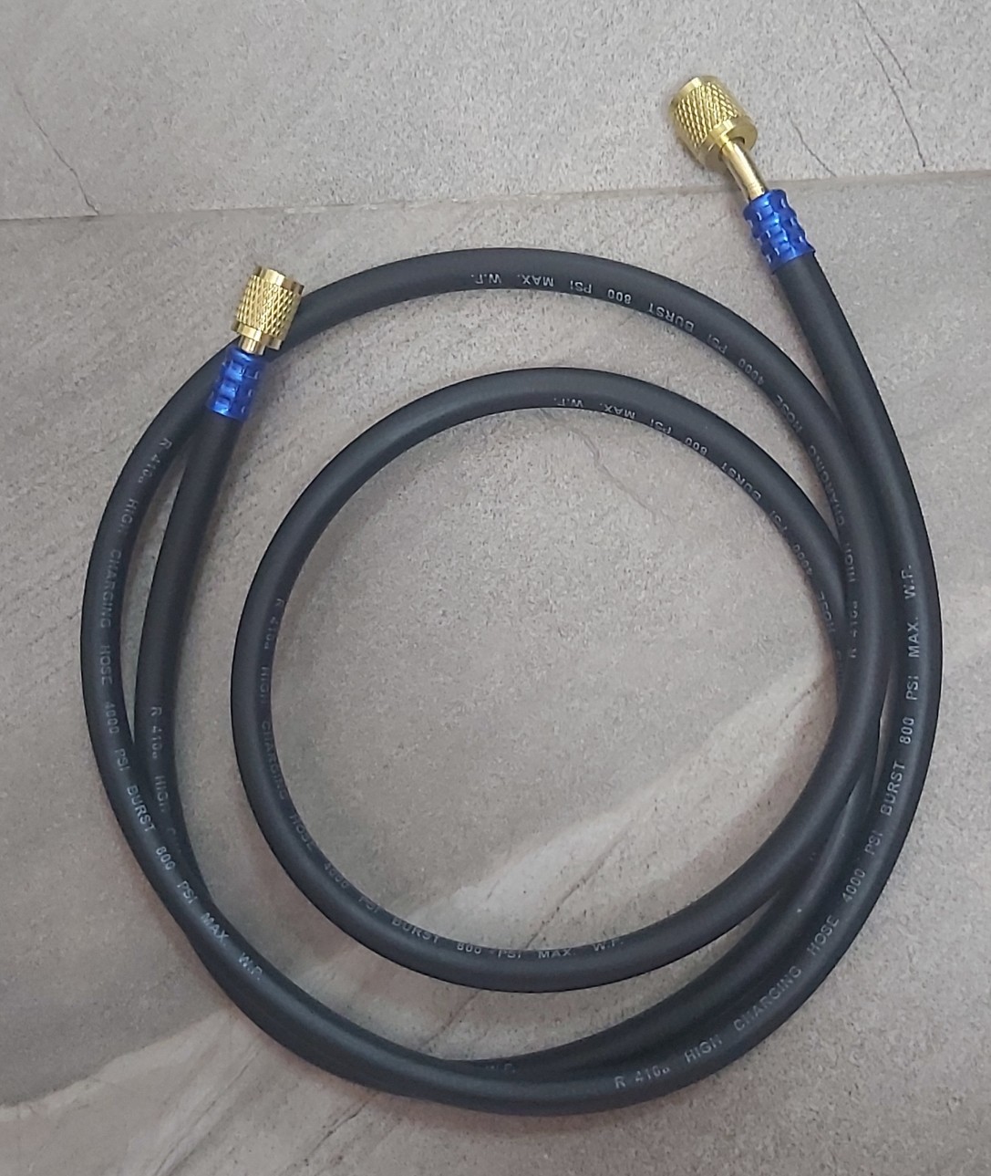 GAZ HORTUM SİYAH R410 180CM
